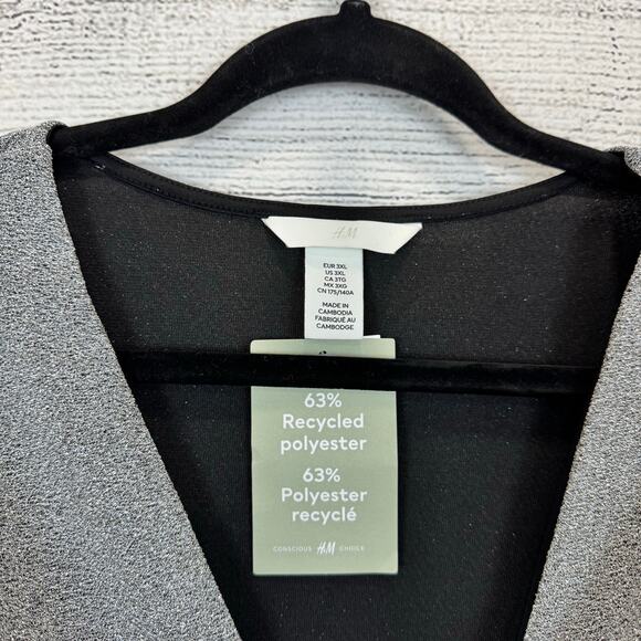 H&M Plus Size Silver Metallic Twist Front Long Sleeve Top Size 3XL - Picture 2 of 8